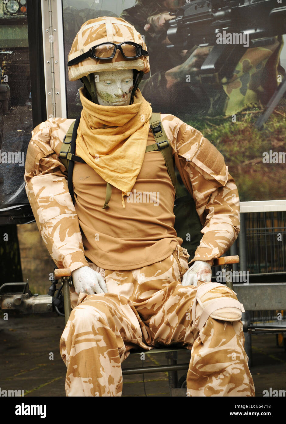 Mannequin wearing military camouflage equipment Stock Photo - Alamy