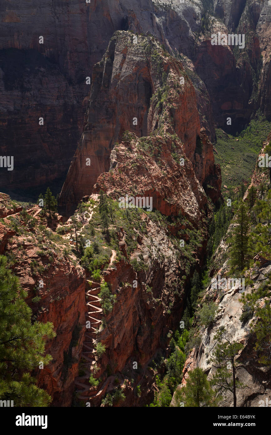 Angels landing utah wiggles hires stock photography and images Alamy