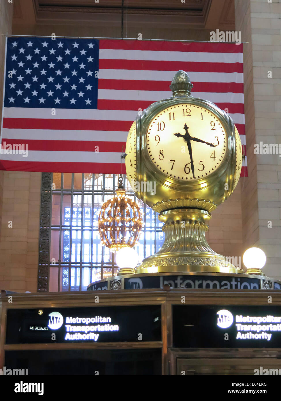 Clock and Information Booth on Grand Central Terminal, NYC, USA Stock Photo