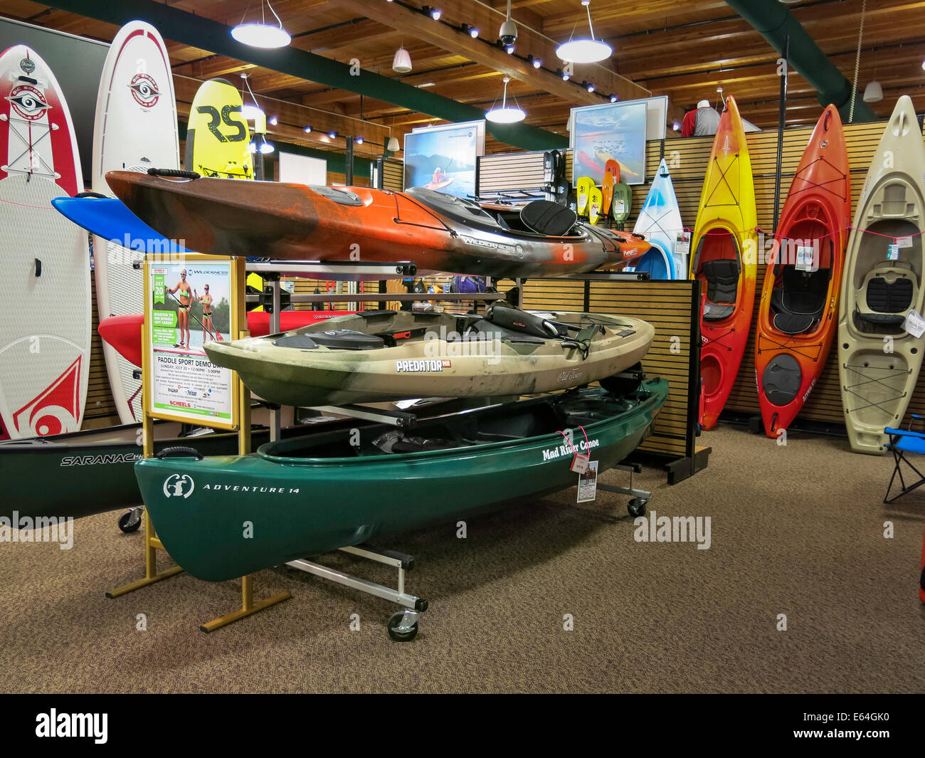 Kayak store hi-res stock photography and images - Alamy