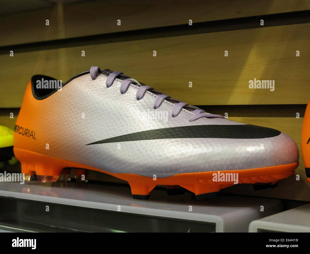 2,581 Nike Cleats Stock Photos, High-Res Pictures, and Images