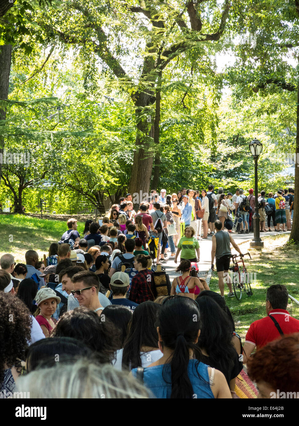 Free Ticket Lines at the Delacorte Theater in Central Park, NYC Stock