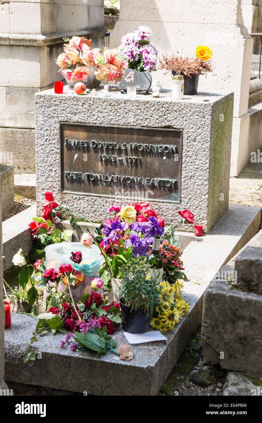 Grave of The Doors singer Jim Morrison in Pere Lachaise Cemetery Paris, France Stock Photo