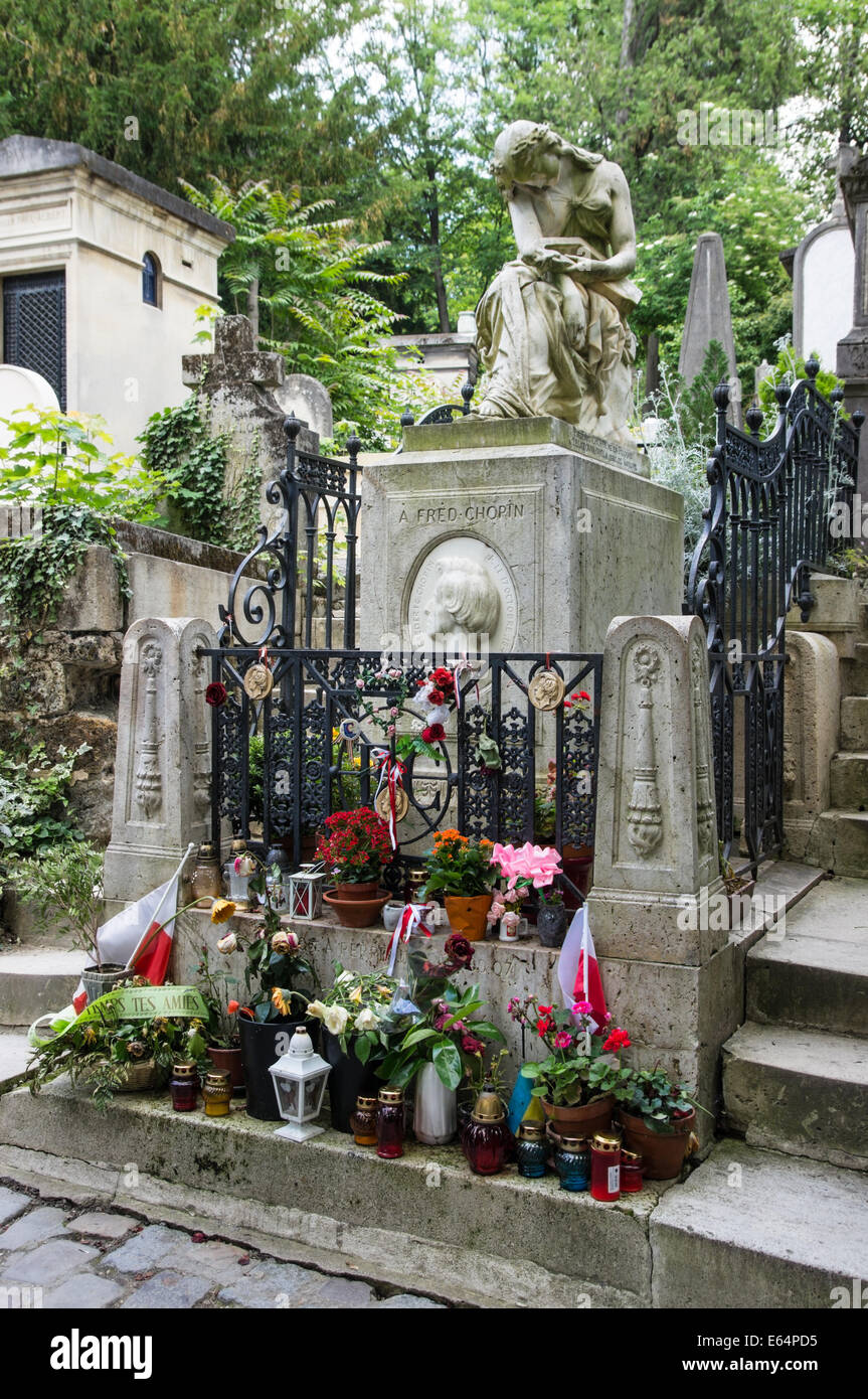 Tomb of Polish composer Frederic Chopin in Pere Lachaise Cemetery Paris, France Stock Photo