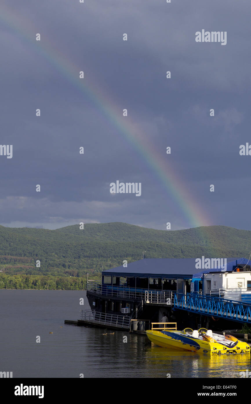 Newburgh, New York, USA. 14th Aug, 2014. A rainbow forms over the