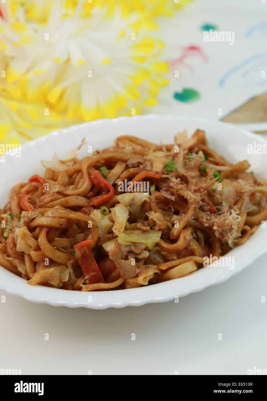 Yakiudon (Fried wheat noodles Stock Photo Alamy