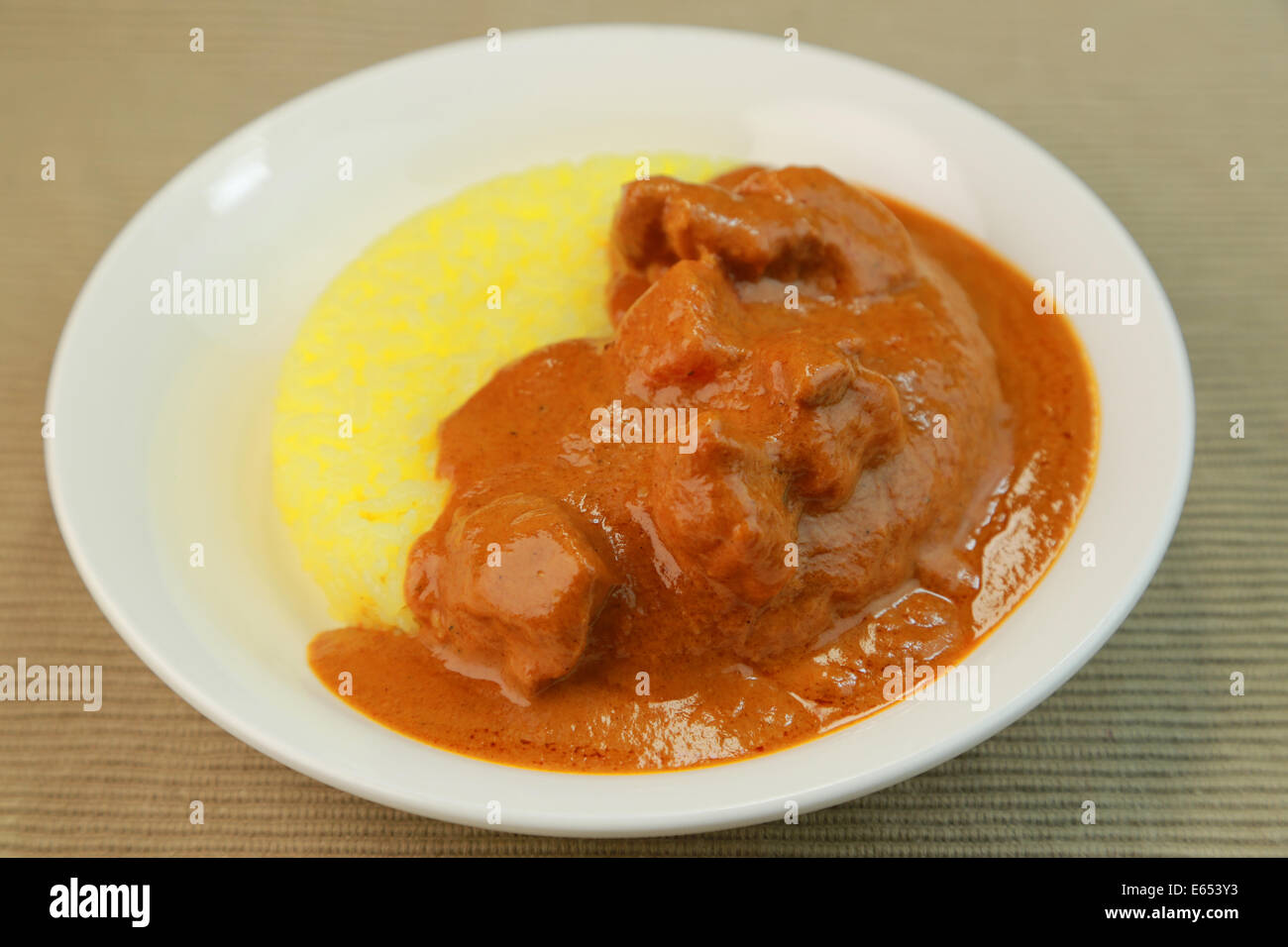 Butter chicken curry Stock Photo - Alamy
