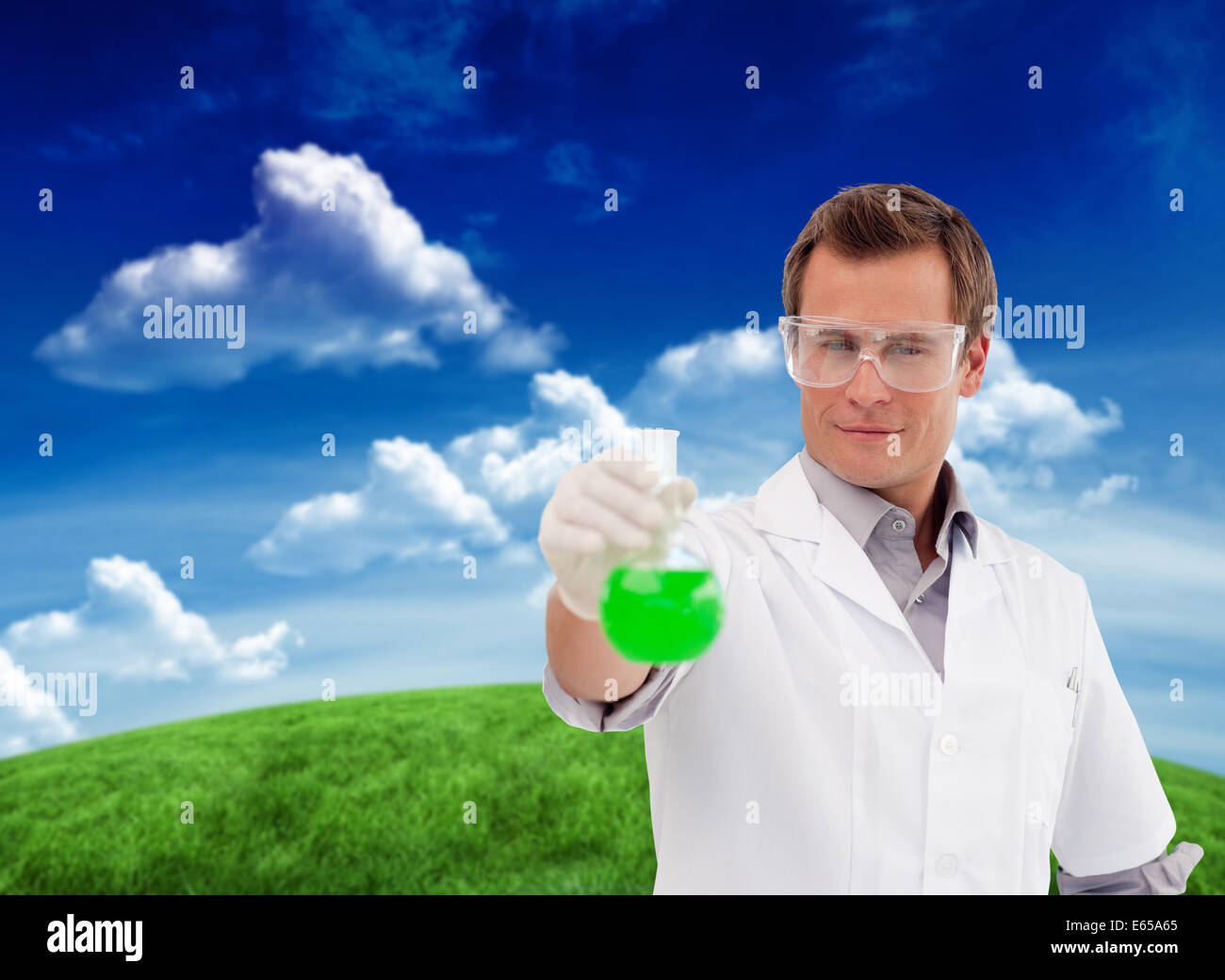Young scientist hi-res stock photography and images - Alamy