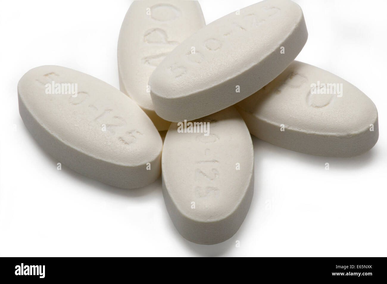 Amoxicillin clavulanic tablets on white Stock Photo Alamy