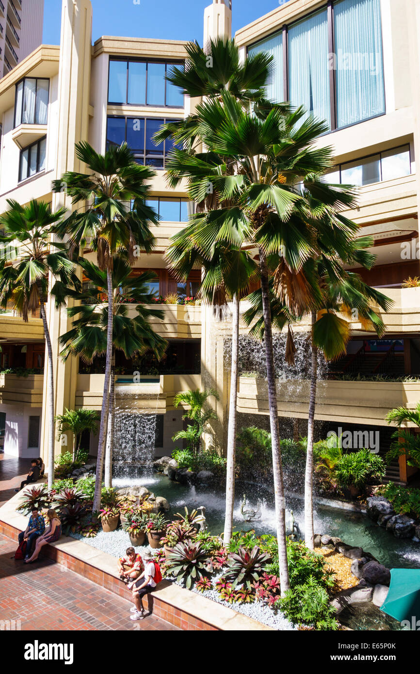 Honolulu Hawaii,Oahu,Hawaiian,Waikiki Beach,Hyatt Regency Waikiki Beach Resort & Spa,shopping shopper shoppers shop shops market markets marketplace b Stock Photo