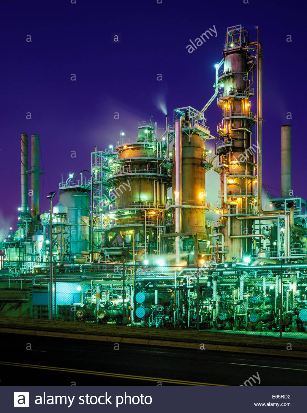 Petroleum Oil Refinery High Resolution Stock Photography and Images Alamy