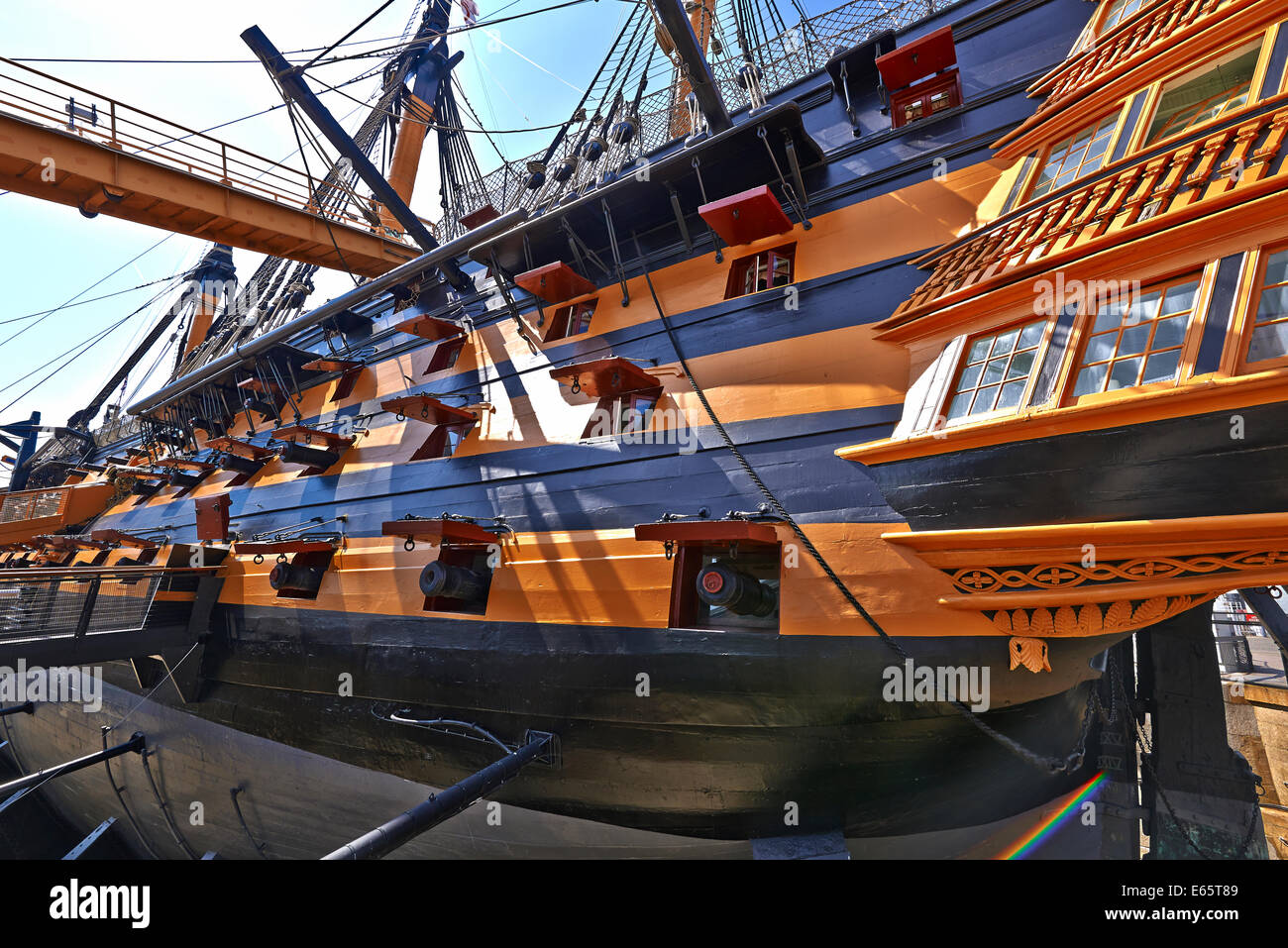 Nelsons last signal at trafalgar hi-res stock photography and images - Alamy