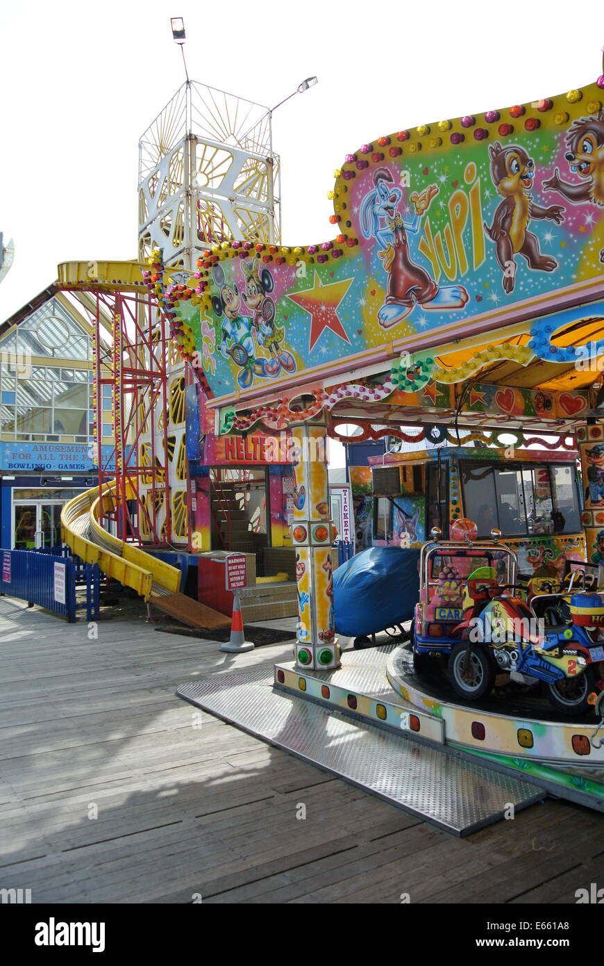 Blackpool Pier, funfair rides Stock Photo Alamy