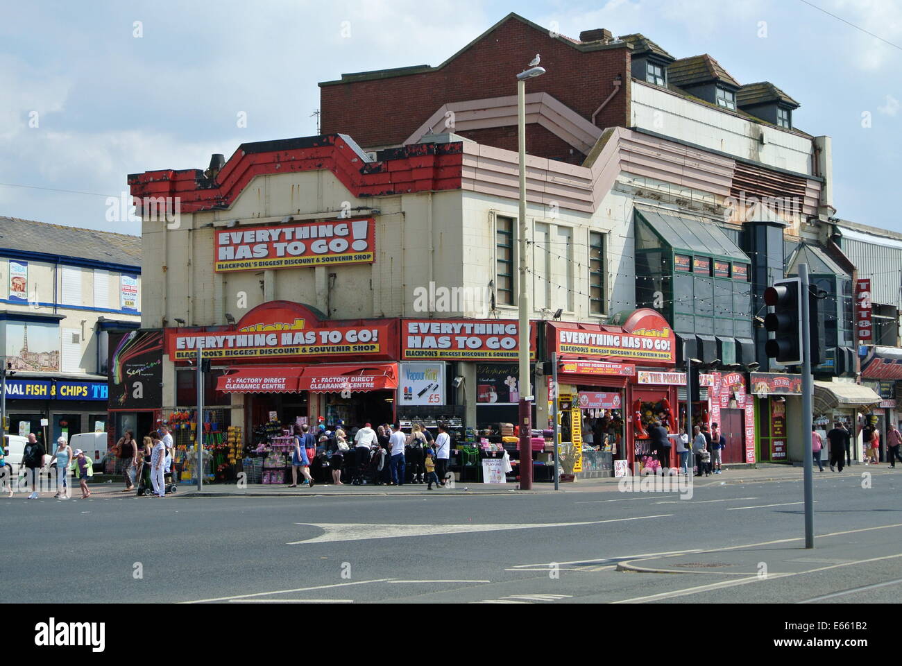 Blackpool shops hires stock photography and images Alamy