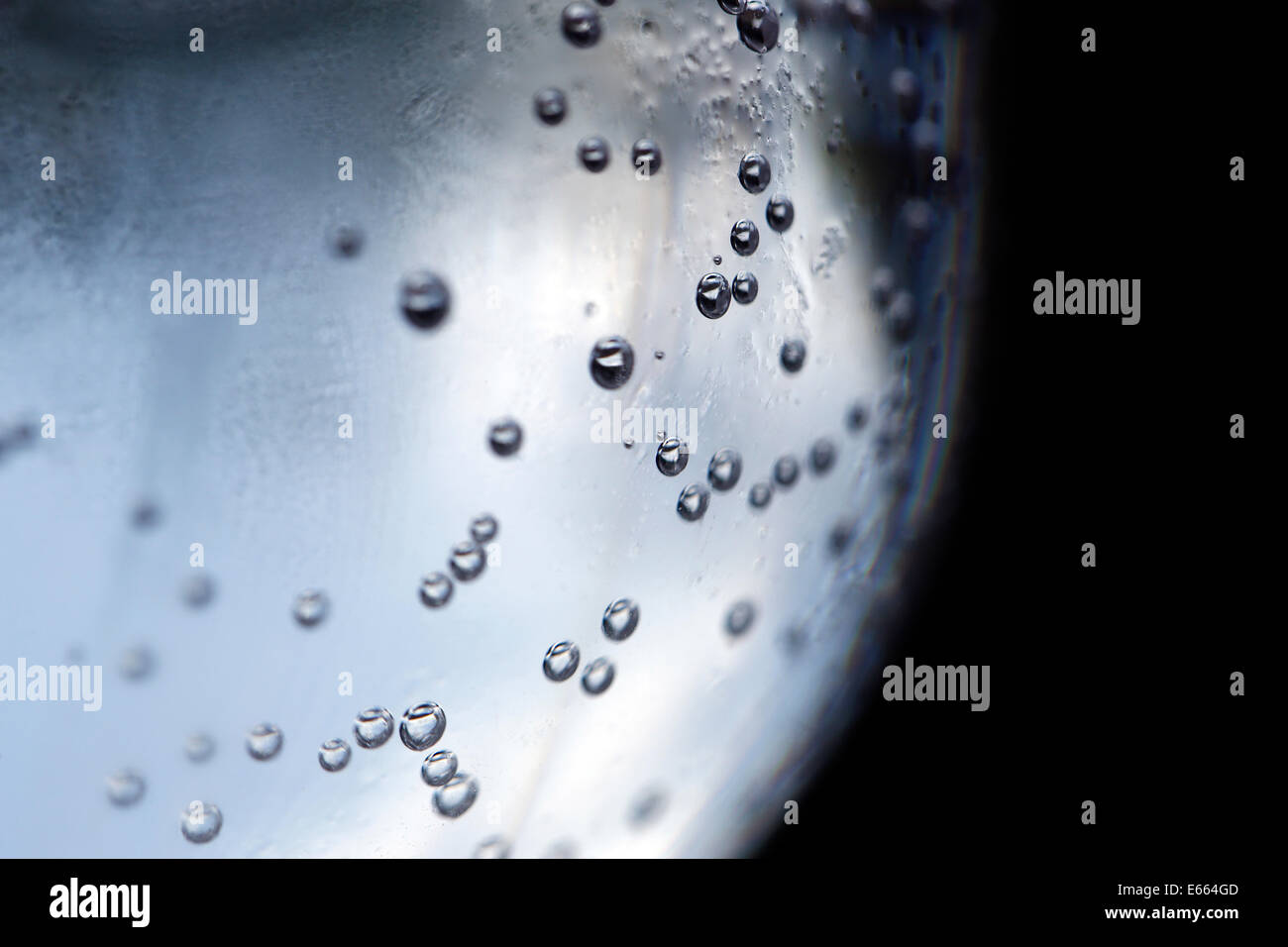 Bubbles of sparkling water Stock Photo Alamy