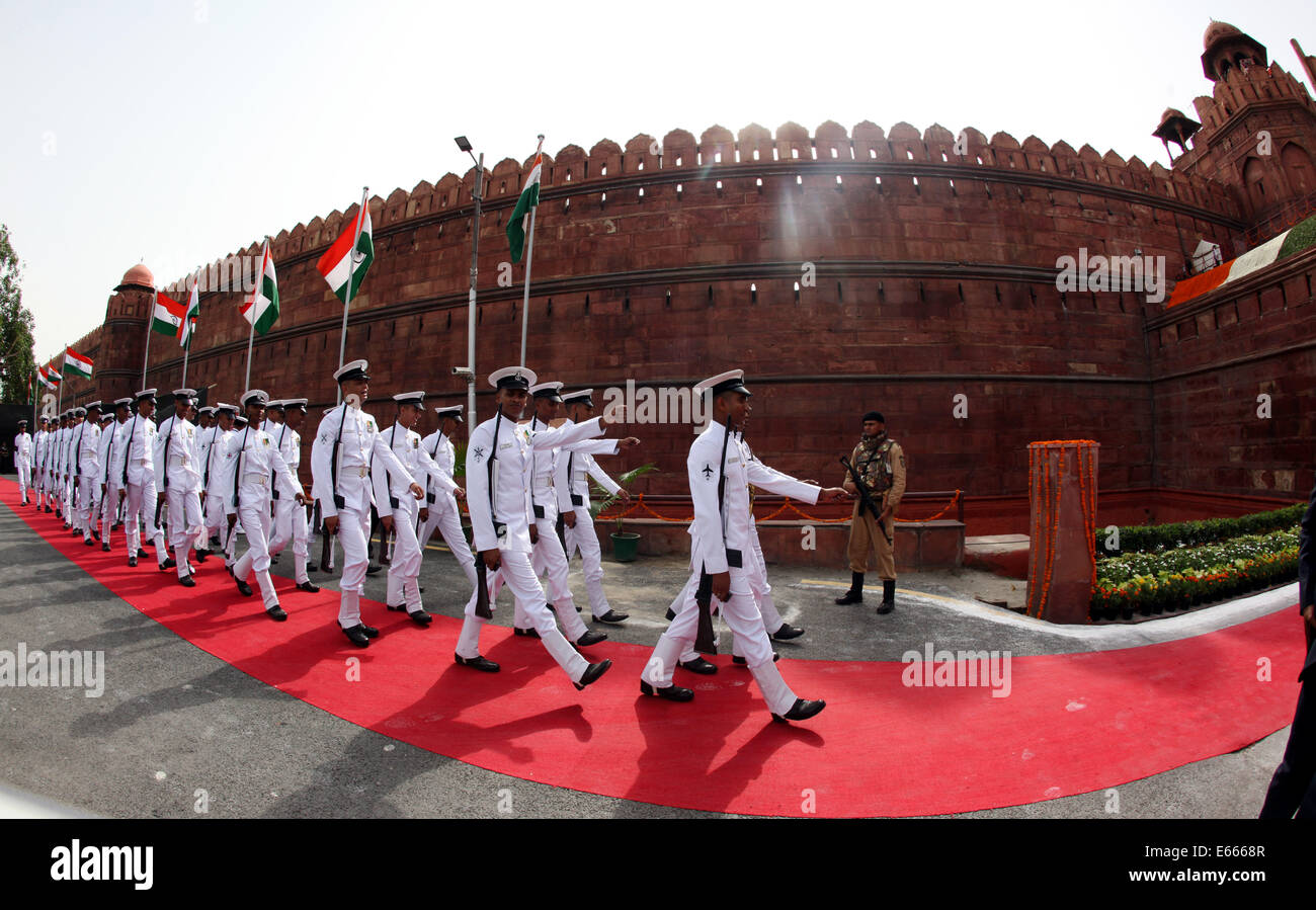 New Delhi India 15th Aug 2014 Soldiers Of Indian Navy March At The New Delhi India 15th Aug 2014 Soldiers Of Indian Navy March At The