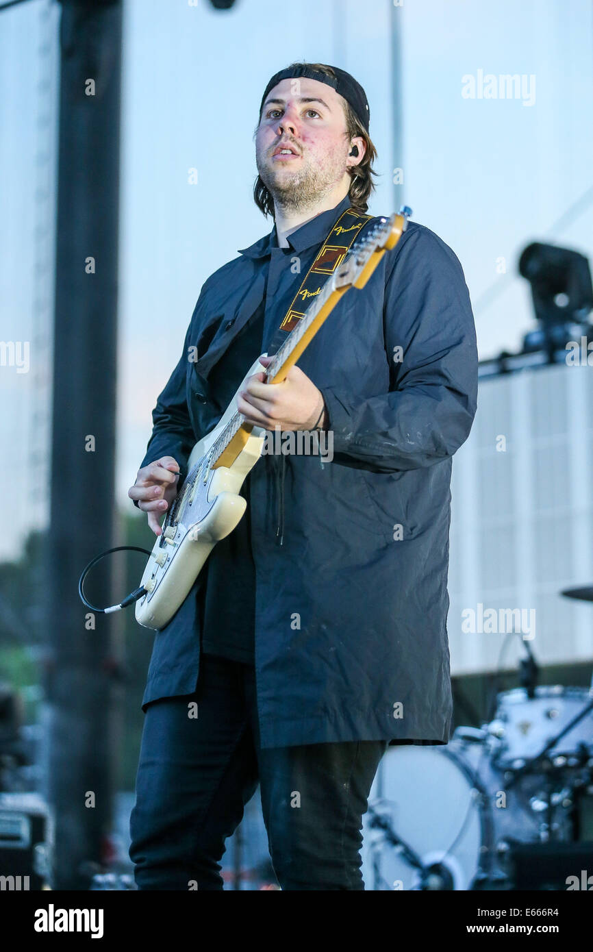 Brandon fried of the neighbourhood hi-res stock photography and