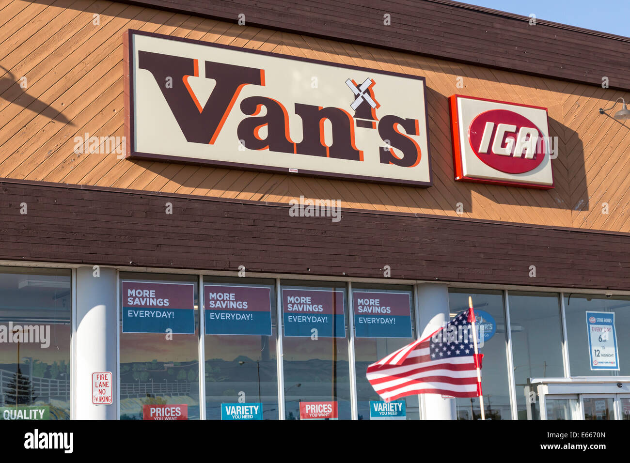 Van's IGA Storefront, Montana, USA 2014 Stock Photo Alamy
