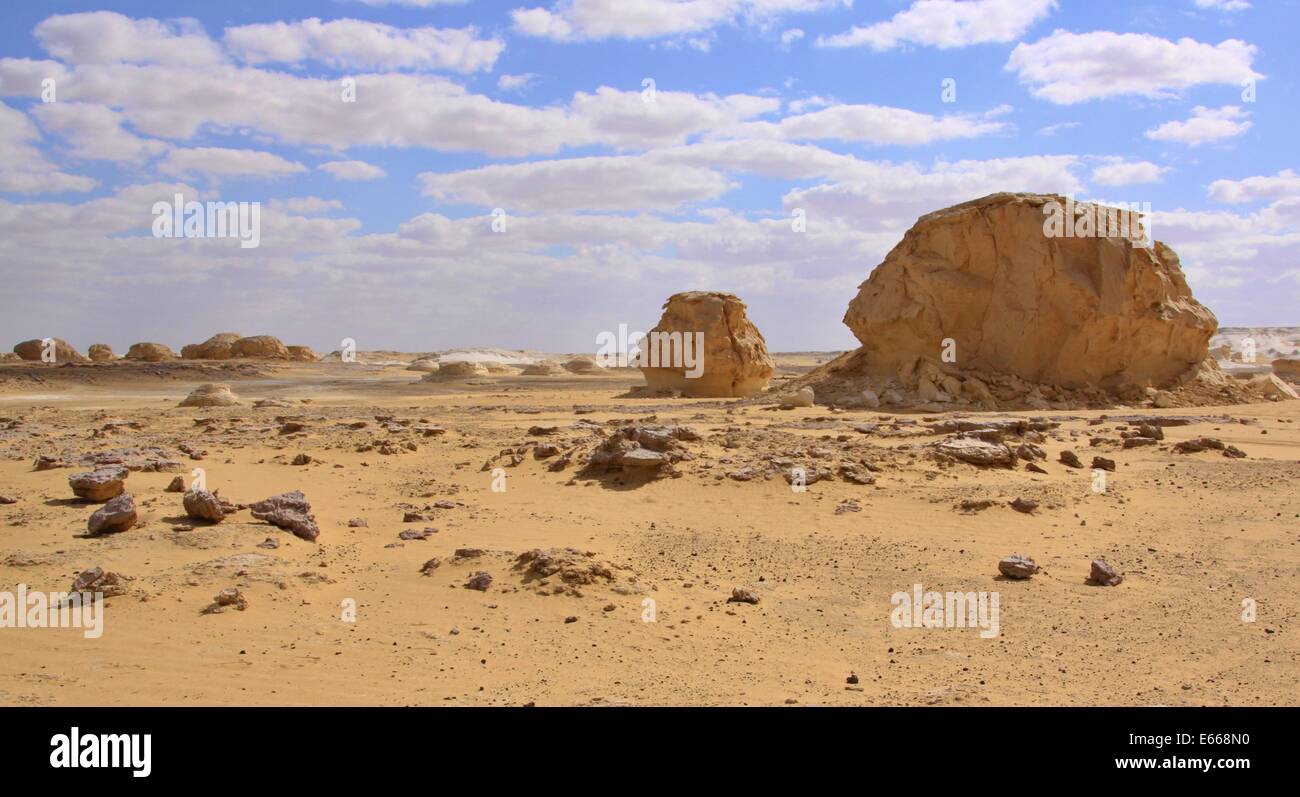 Chalk formation in White Desert, Farafra, Egypt Stock Photo Alamy