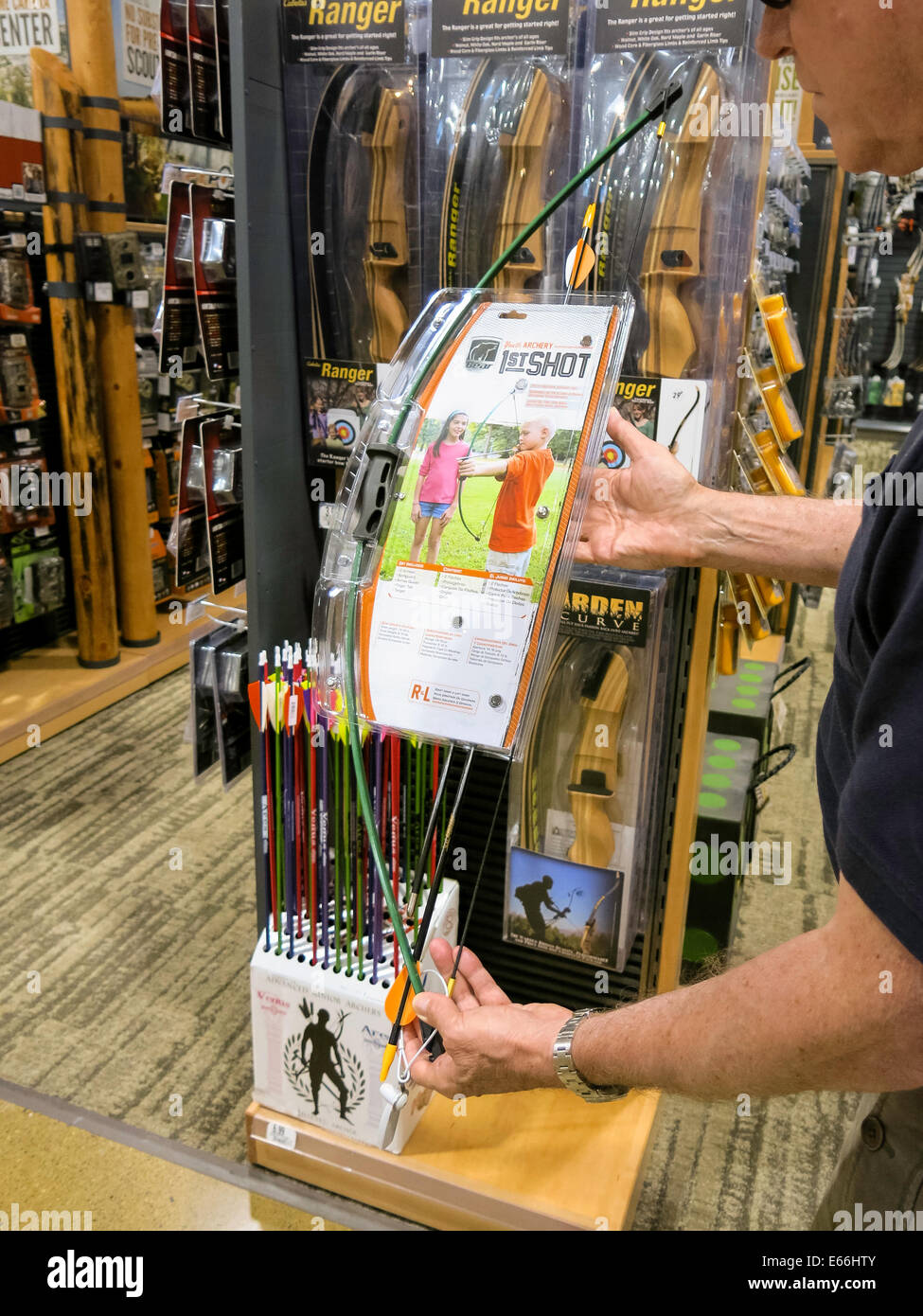 Cabelas sporting goods store sport hires stock photography and images Alamy