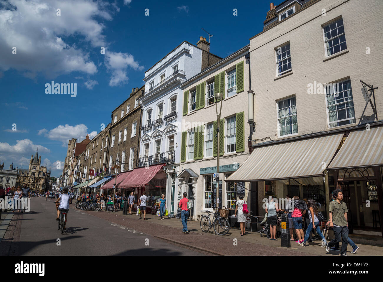 Row of houses and shops in King's Parade Street, Cambridge, England, UK Stock Photo
