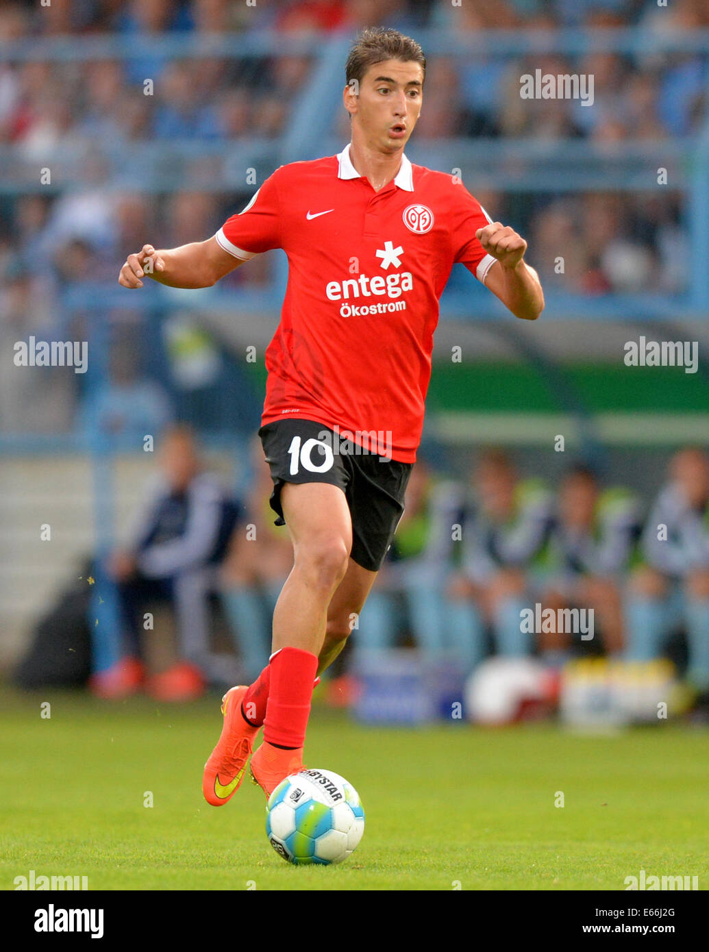Chemnitz, Germany. 15th Aug, 2014. Mainz's Filip Djuricic in action during the DFB Cup first round match between Chemnitzer FC and FSV Mainz 05 in the Stadium on Gellerstrasse in Chemnitz, Germany, 15 August 2014. Photo: THOMAS EISENHUTH/dpa/Alamy Live News Stock Photo