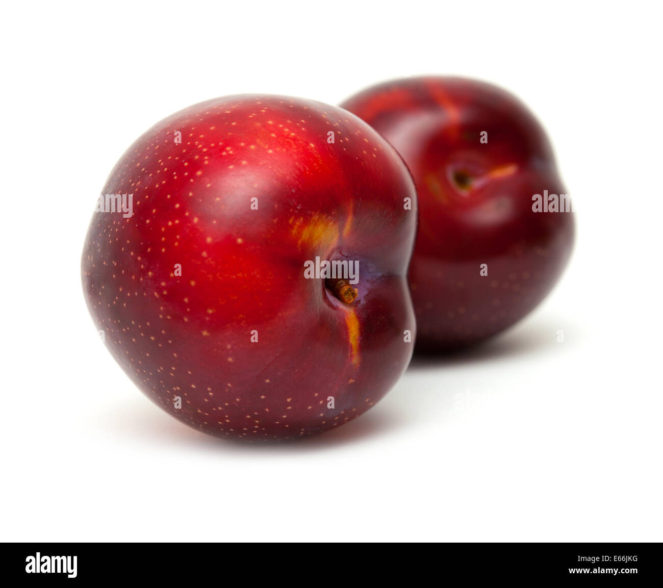 Dark red plums hires stock photography and images Alamy