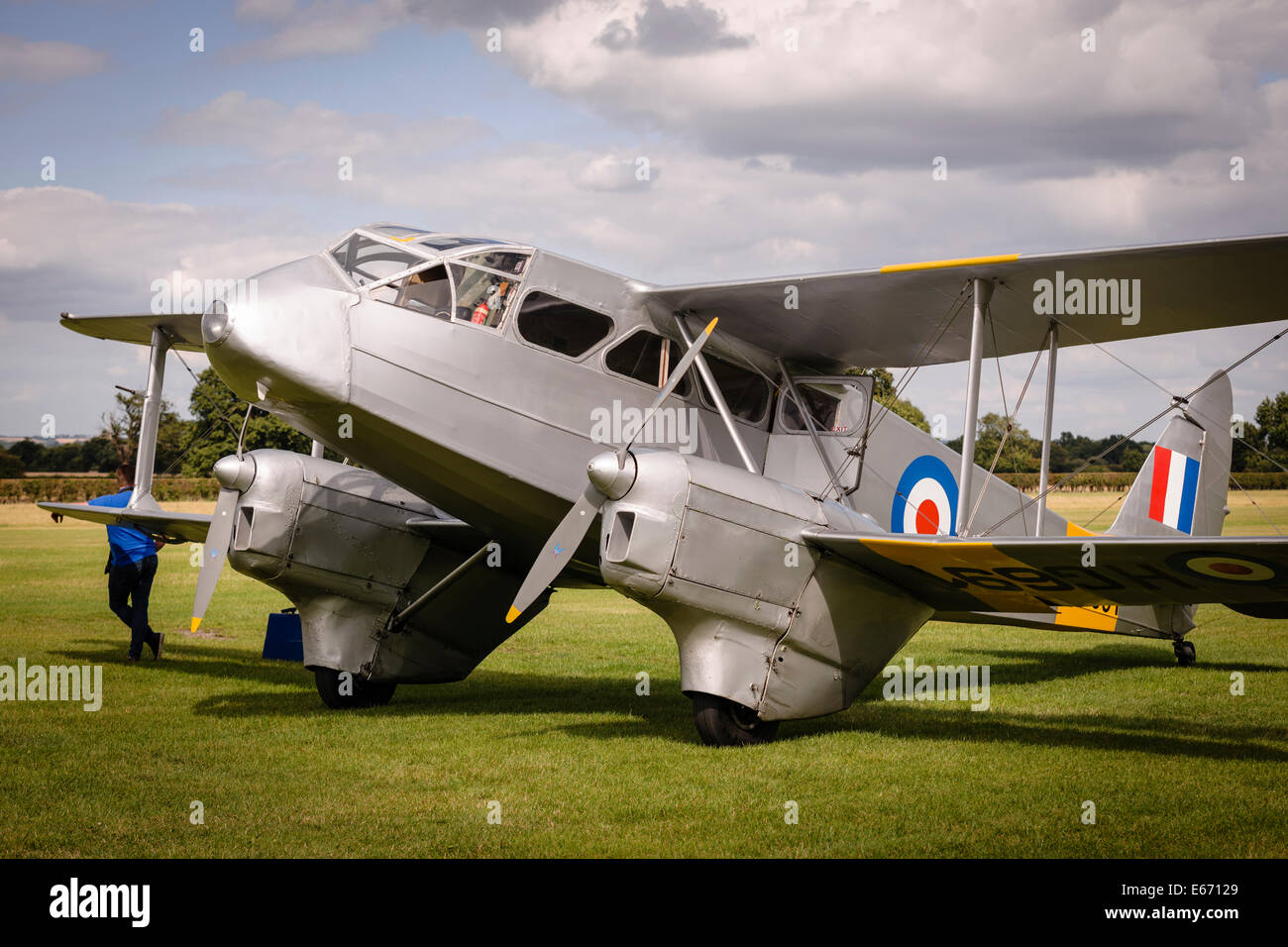 Dragon rapide hi-res stock photography and images - Alamy