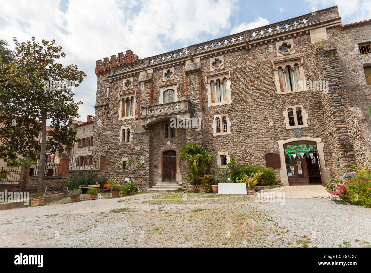 Arles sur tech hires stock photography and images Alamy