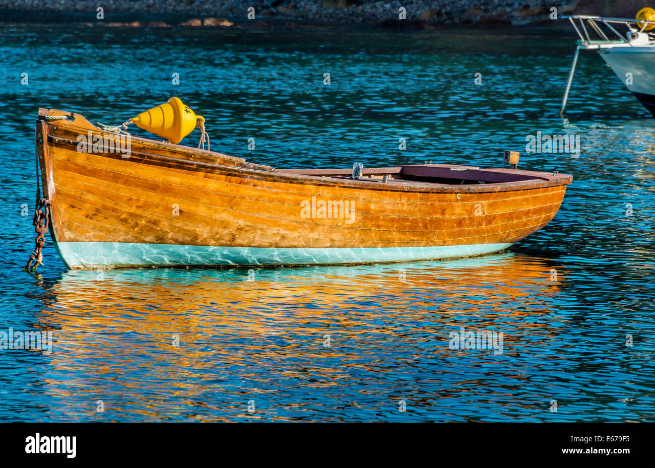 Colourful fishing boat in bay hi-res stock photography and images - Alamy