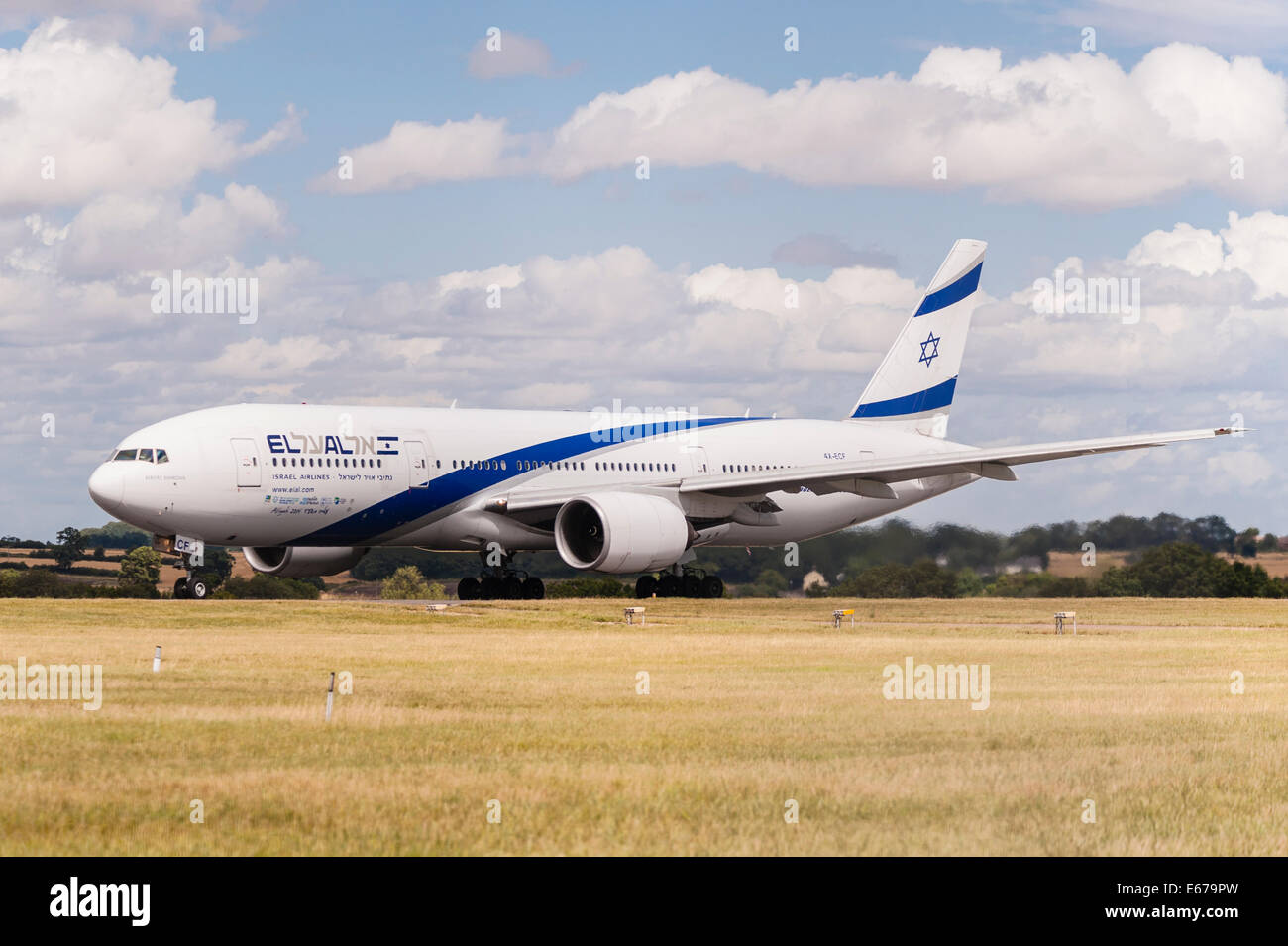 El al 777 in flight hi-res stock photography and images - Alamy