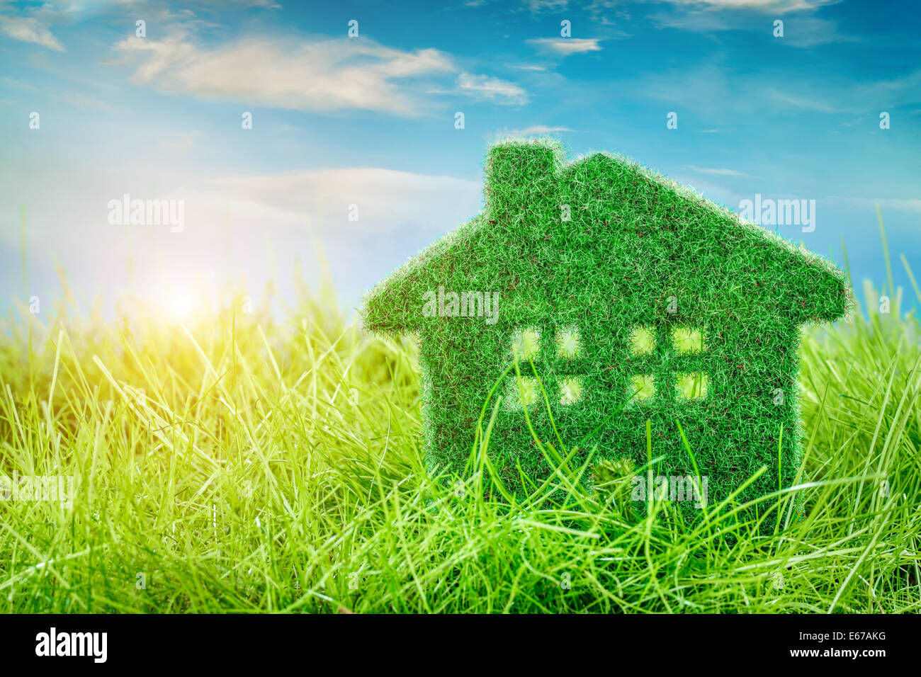 House building eco model hi-res stock photography and images - Alamy
