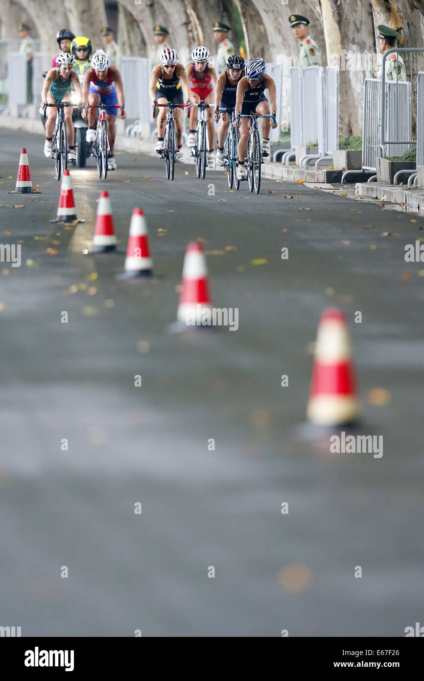 Minami kubono hires stock photography and images Alamy