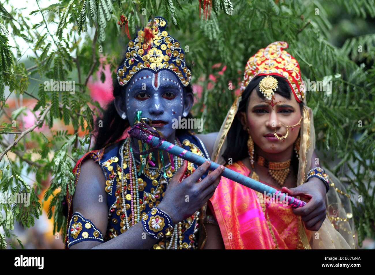 Dhaka, Bangladesh. 17th Aug, 2014. Bangladeshi Hindu children dressed ...