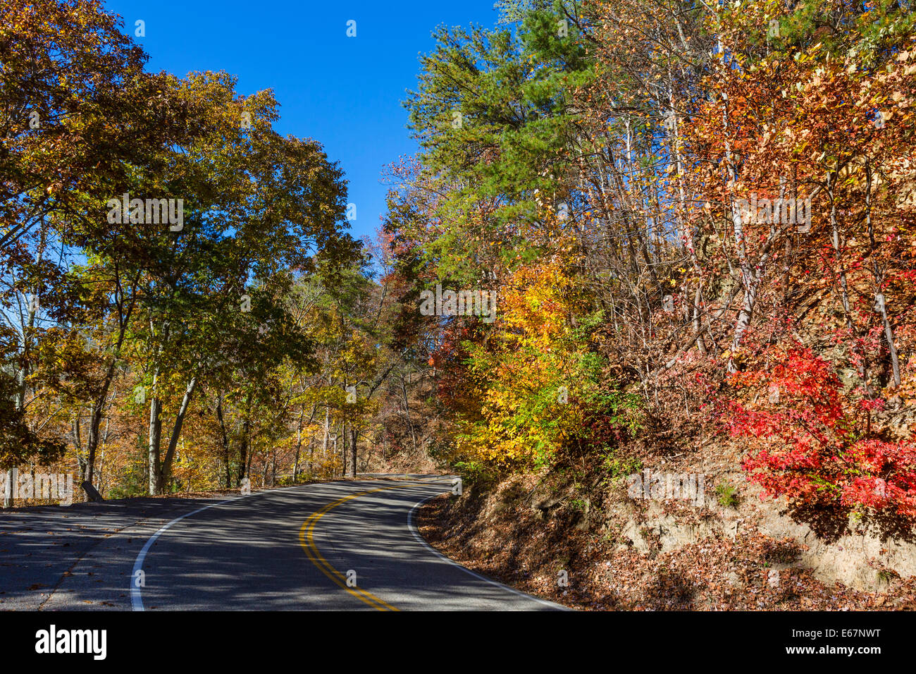 Deals Gap Tail Of The Dragon High Resolution Stock Photography And 