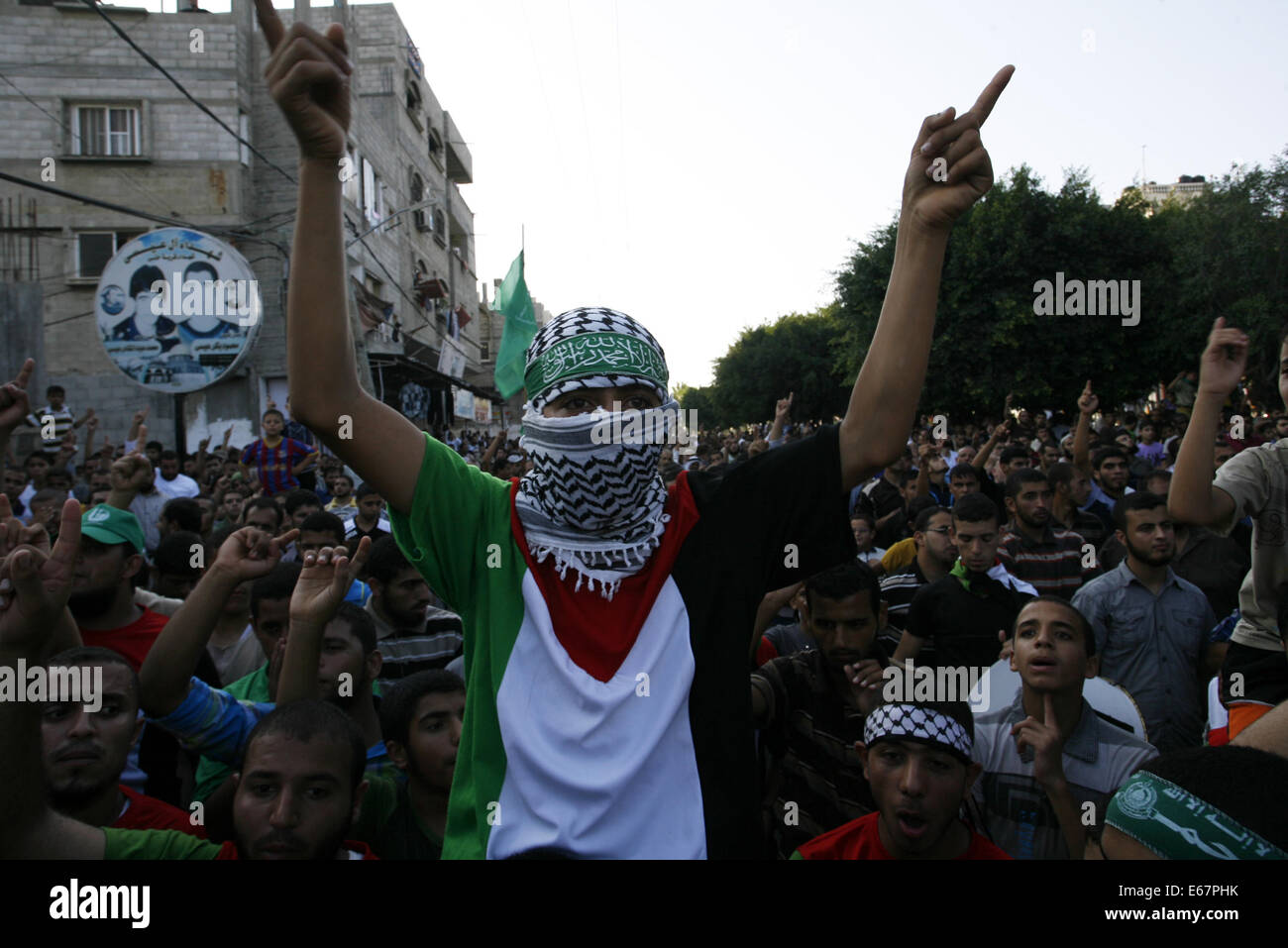 Rafah, Gaza Strip, Palestinian Territory. 17th Aug, 2014. Palestinian ...