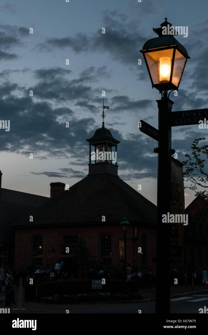 DoG Street Pub, 401 W Duke of Gloucester Street, Merchants Square