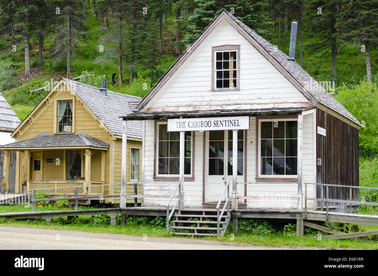Wooden Houses On Main Street Historic Log Cabin Wooden Newspaper