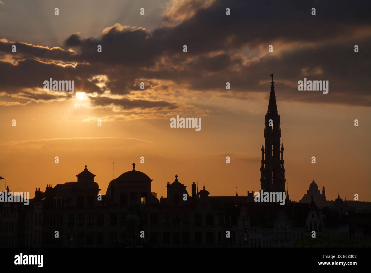 Brussels - Silhouette from Monts des Arts in evening. Stock Photo