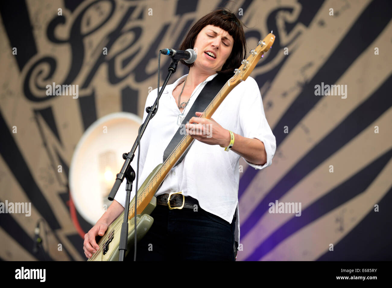 Emma Richardson of Band of Skulls live at the Highfield Festival 2014
