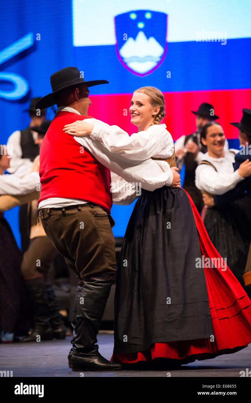 Student academic folklore group hi-res stock photography and images - Alamy