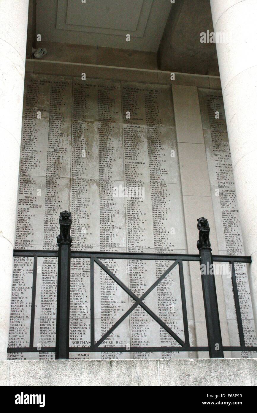 Names inscribed on menin gate hi-res stock photography and images - Alamy