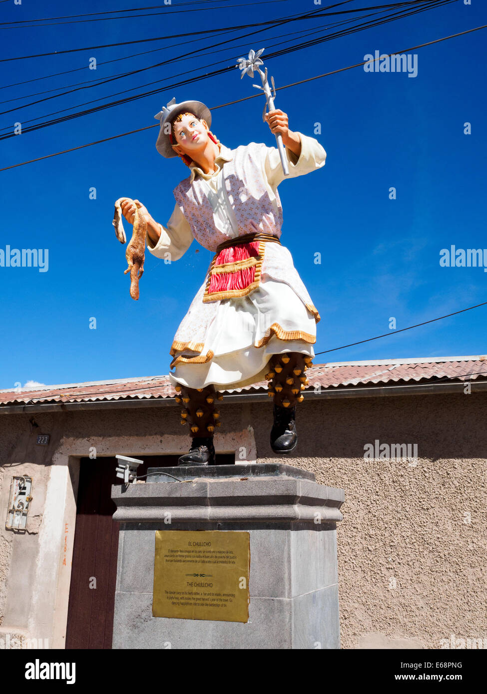 Statue of "El Chullcho" - Chivay, Peru Stock Photo