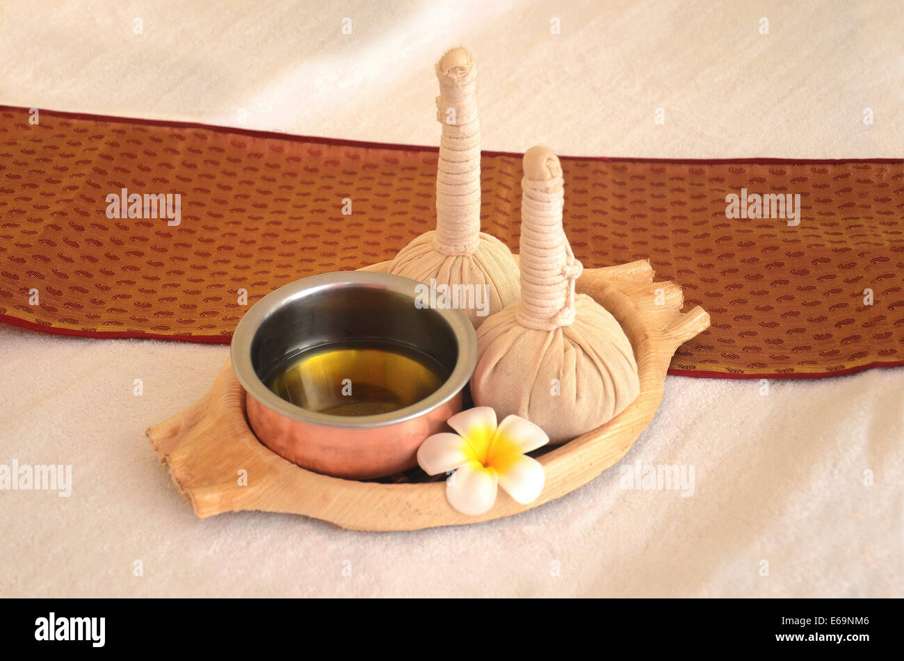 Ayurveda Panchakarma treatment set up. Pune, Maharashtra Stock Photo