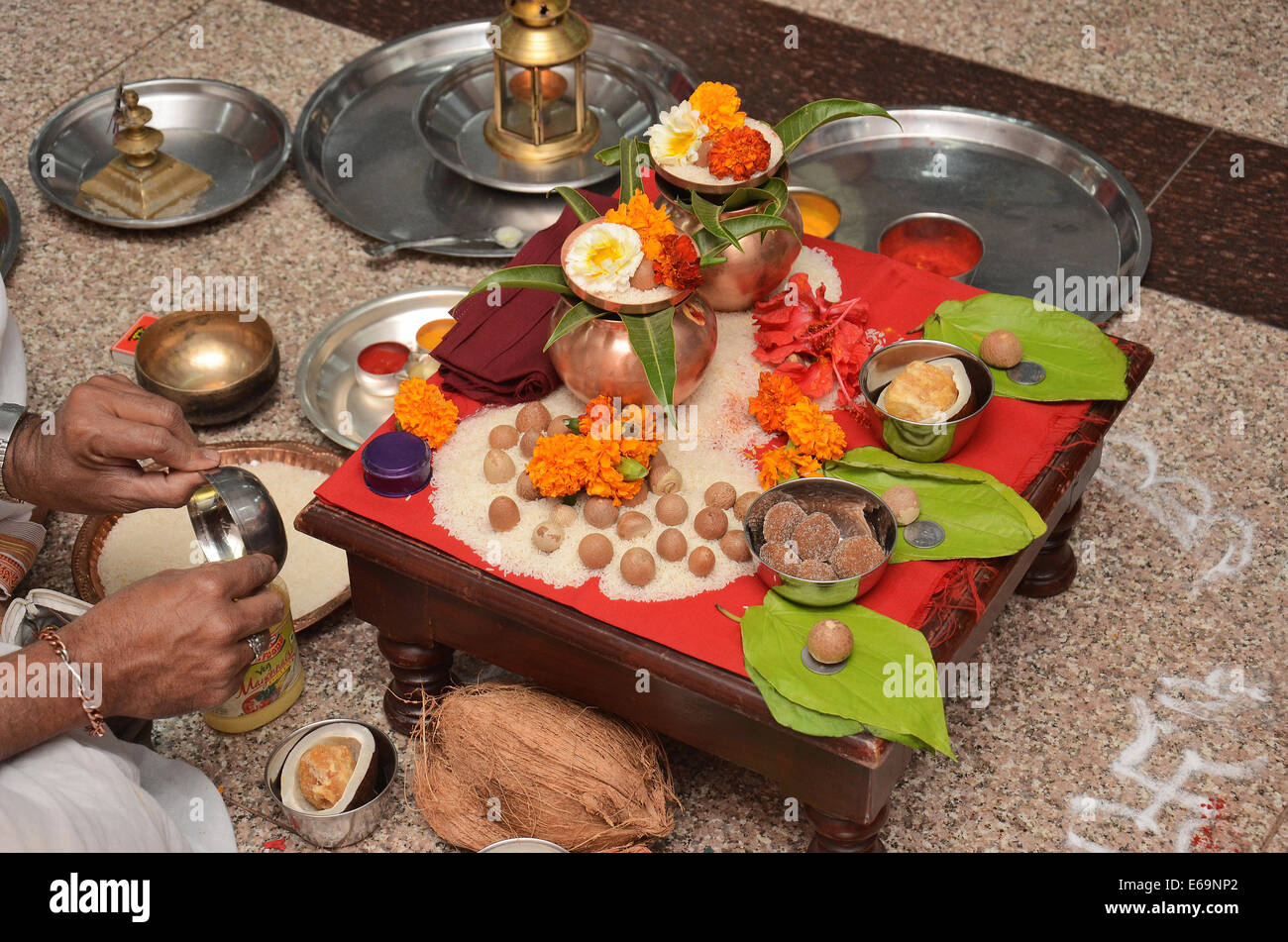 A Hindu pooja set up. Pune, Maharashtra Stock Photo