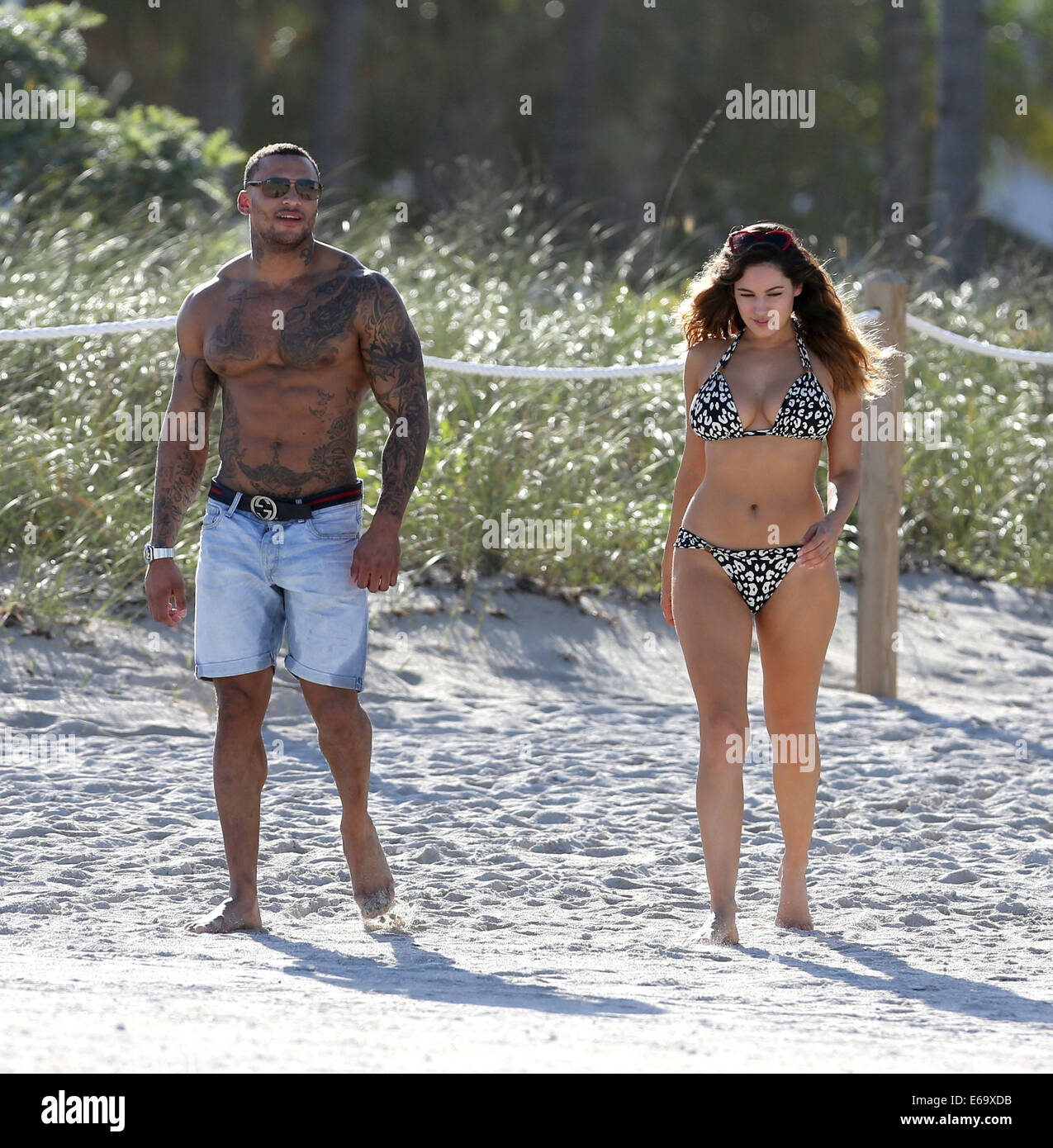 Kelly Brook and boyfriend David McIntosh relax together during their holiday in Miami  Featuring: Kelly Brook,David McIntosh Where: Miami, Florida, United States When: 02 Feb 2014 Stock Photo