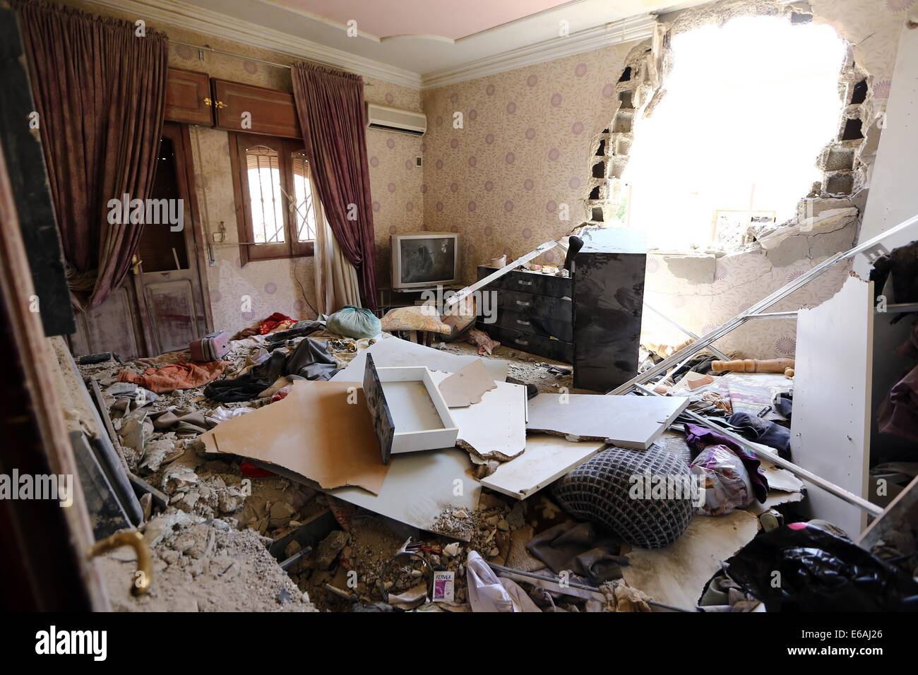 Tripoli hay al andalus district hires stock photography and images Alamy