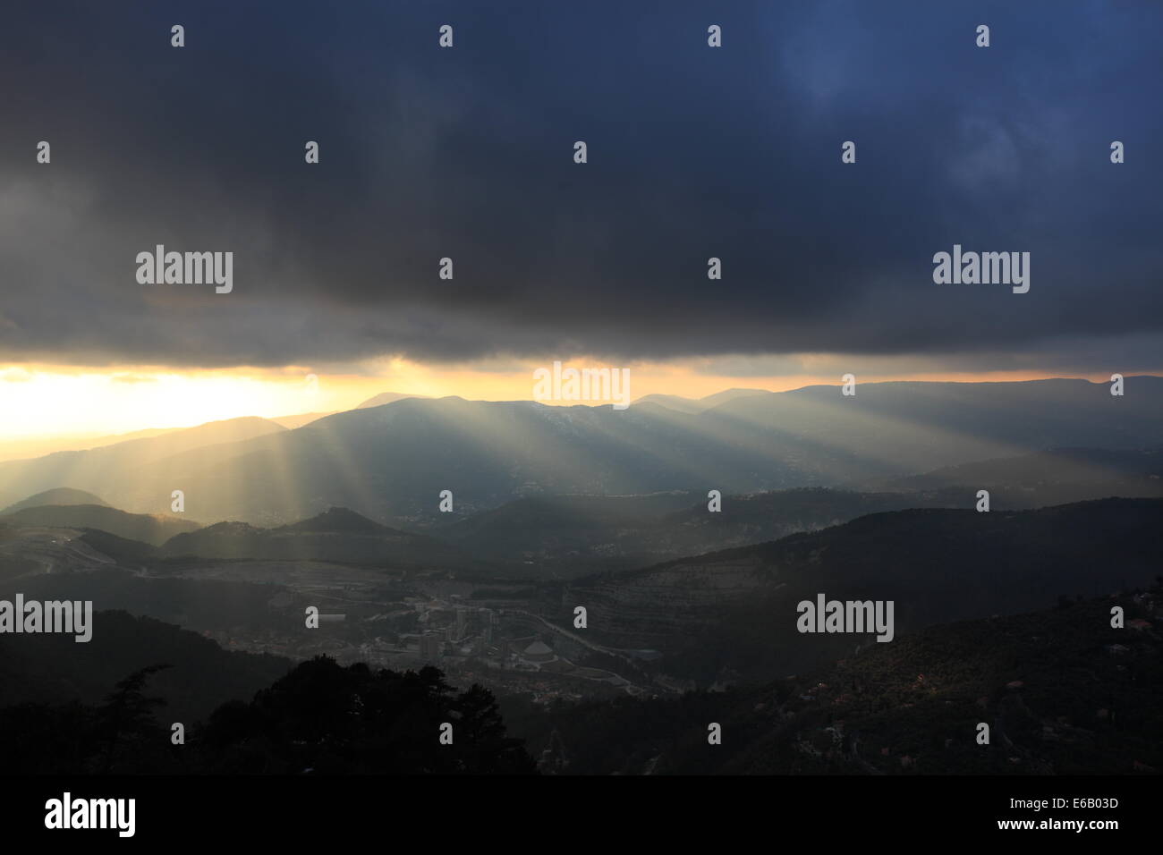 Black Stormy High Resolution Stock Photography and Images - Alamy