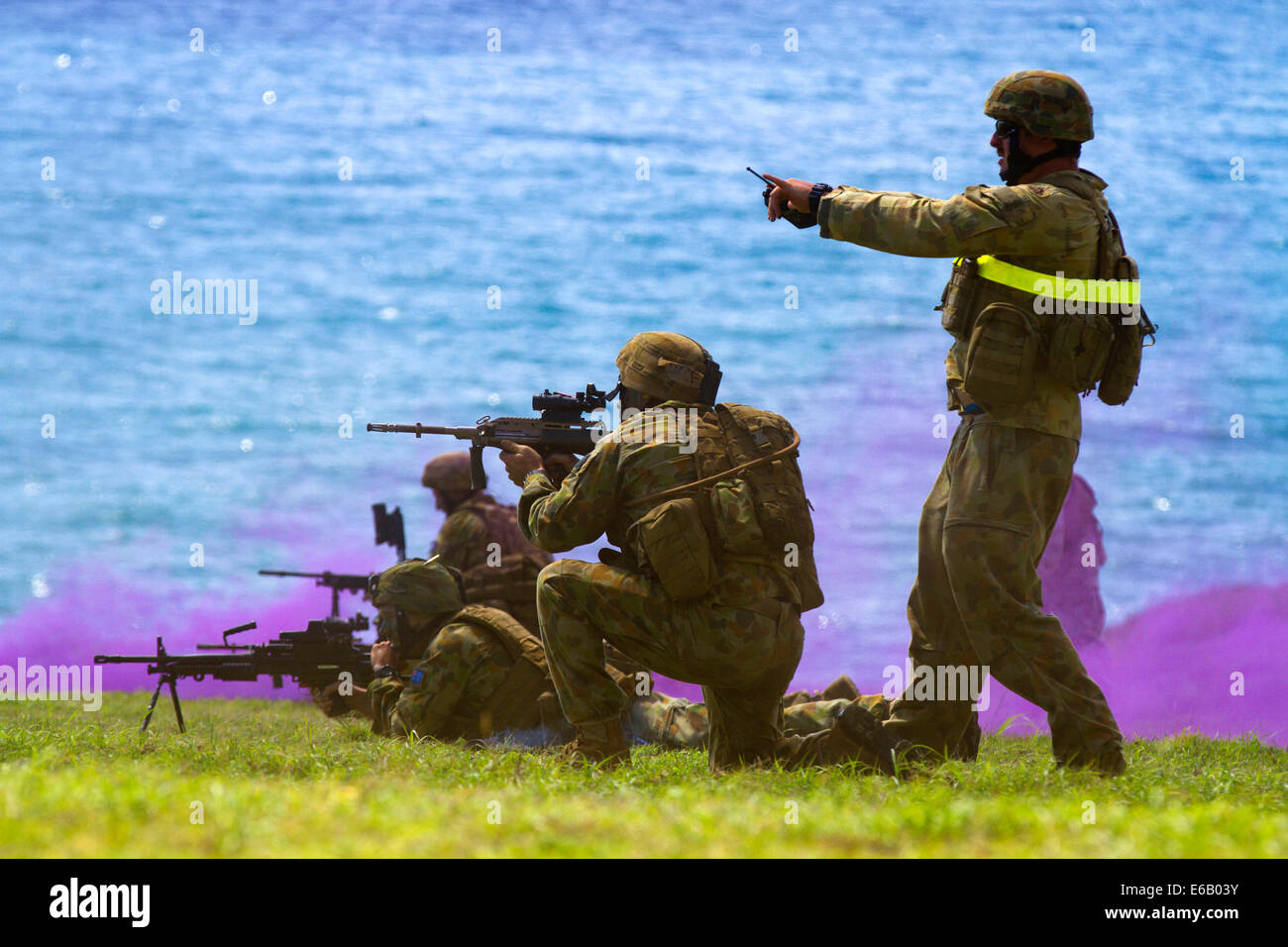 Australian soldiers hi-res stock photography and images - Alamy