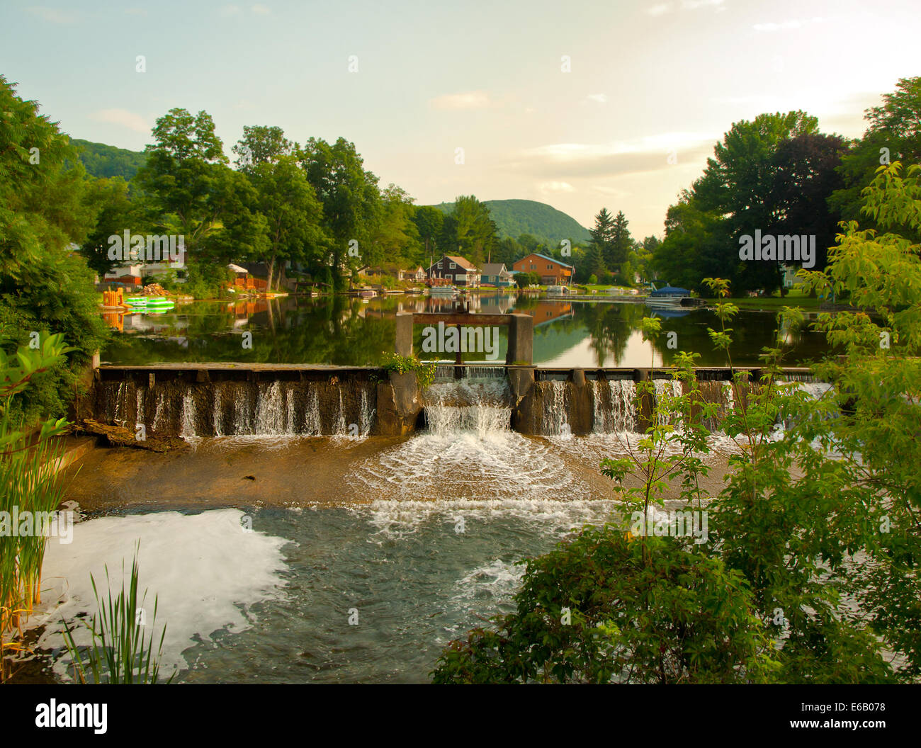 Little york lake hires stock photography and images Alamy